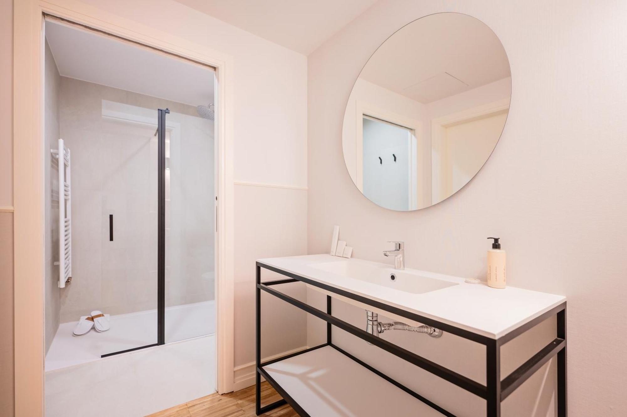 Sweett - Gran Via Apartment Barcelona Ngoại thất bức ảnh