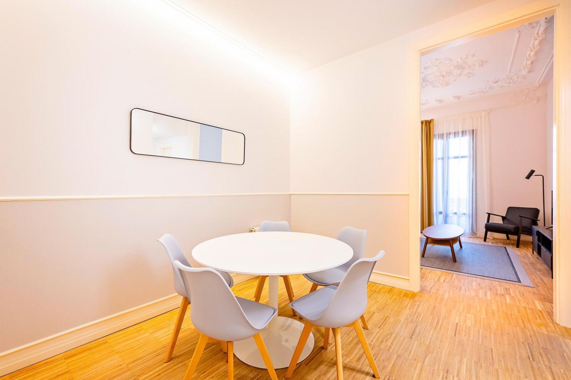 Sweett - Gran Via Apartment Barcelona Ngoại thất bức ảnh